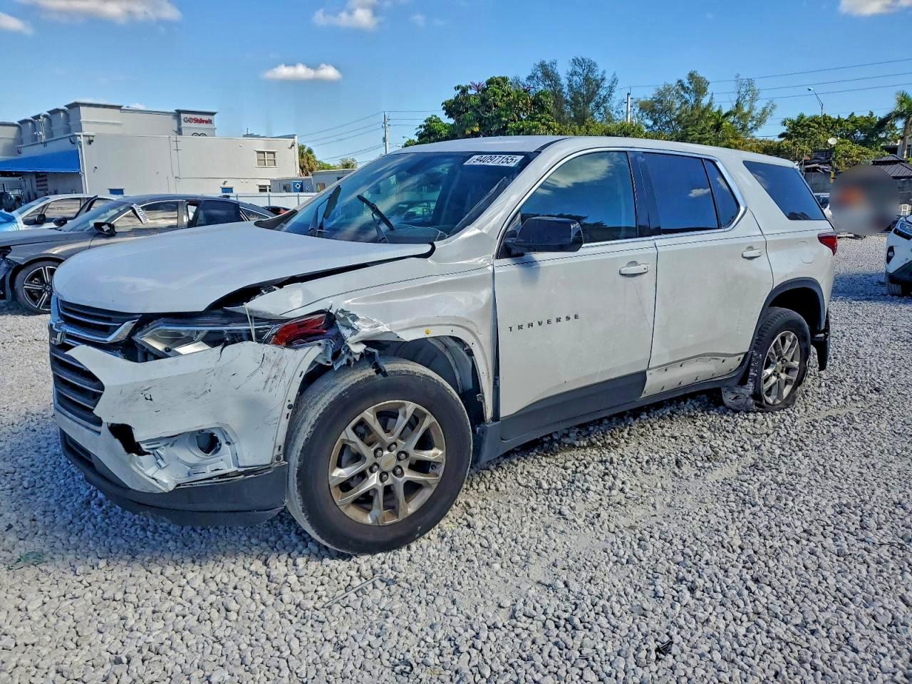 CHEVROLET TRAVERSE LS