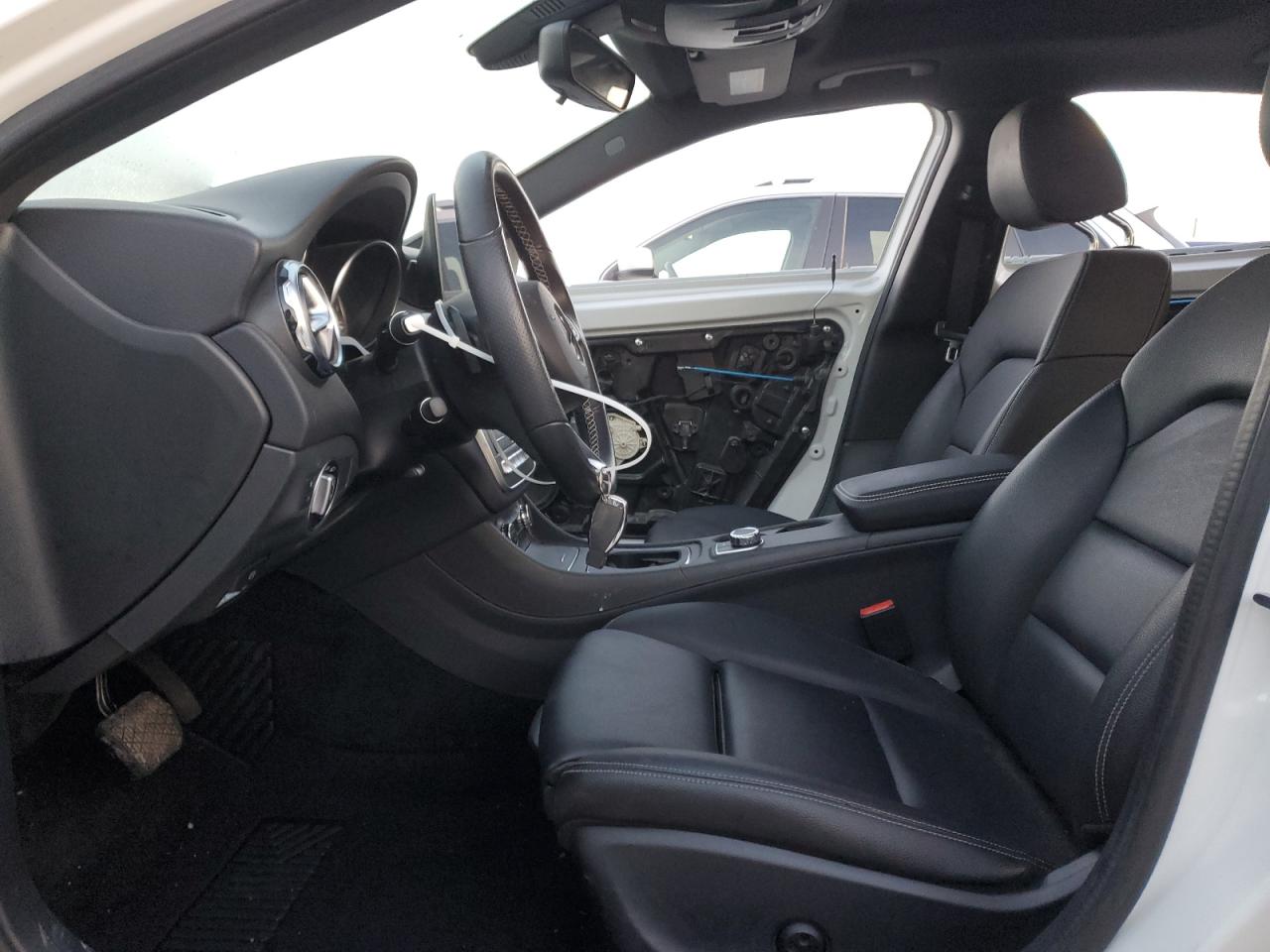 MERCEDES-BENZ GLA-CLASS 250 4MATIC