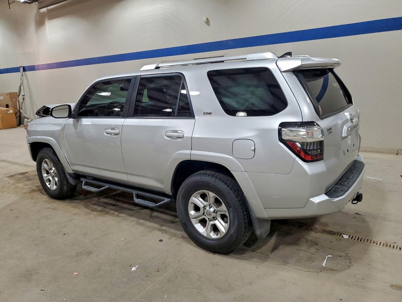 TOYOTA 4RUNNER SR5/SR5 PREMIUM