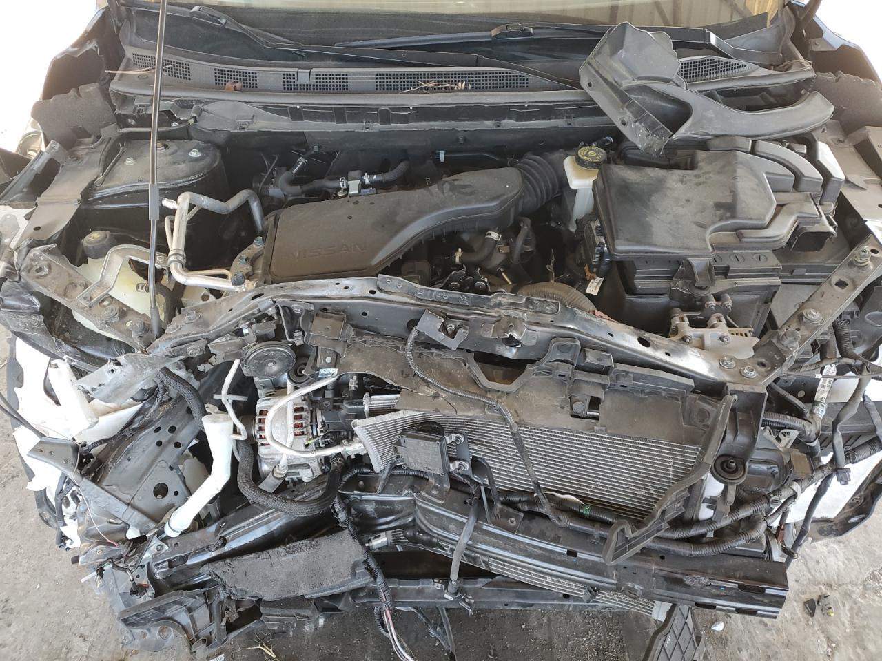 NISSAN ROGUE SPORT SV