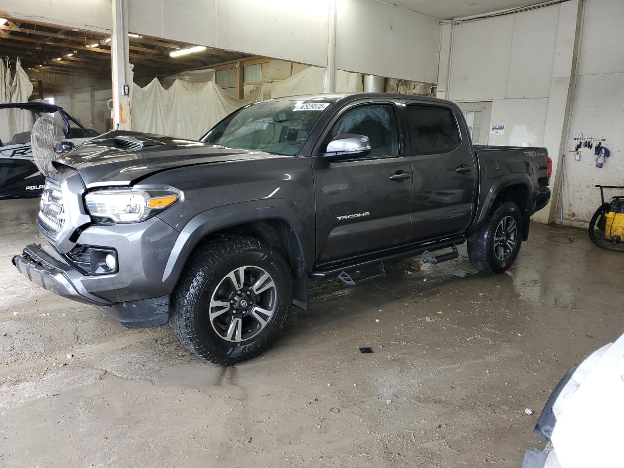 TOYOTA TACOMA DOUBLE CAB