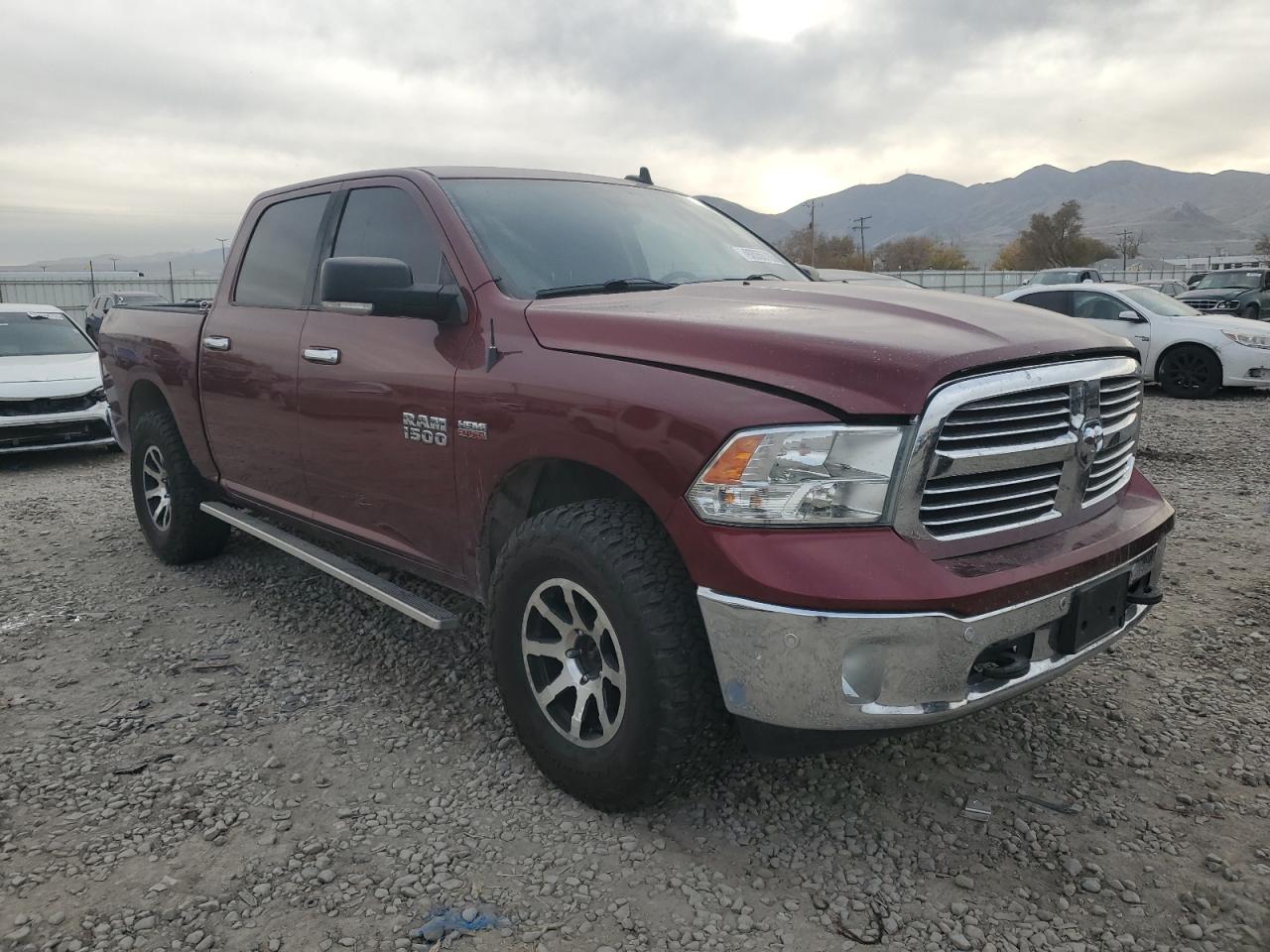 RAM 1500 SLT