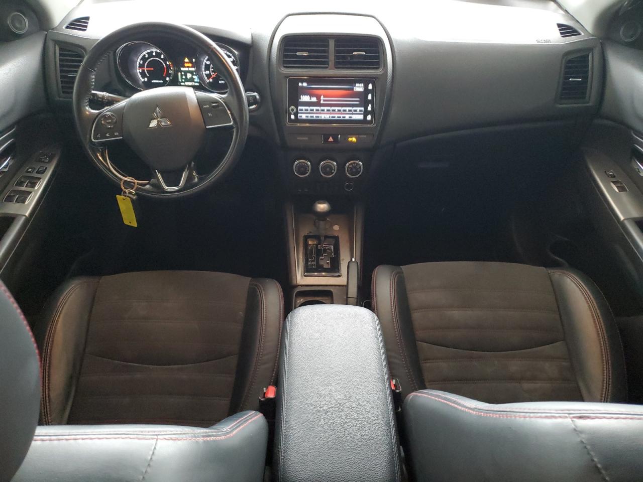 MITSUBISHI OUTLANDER ES