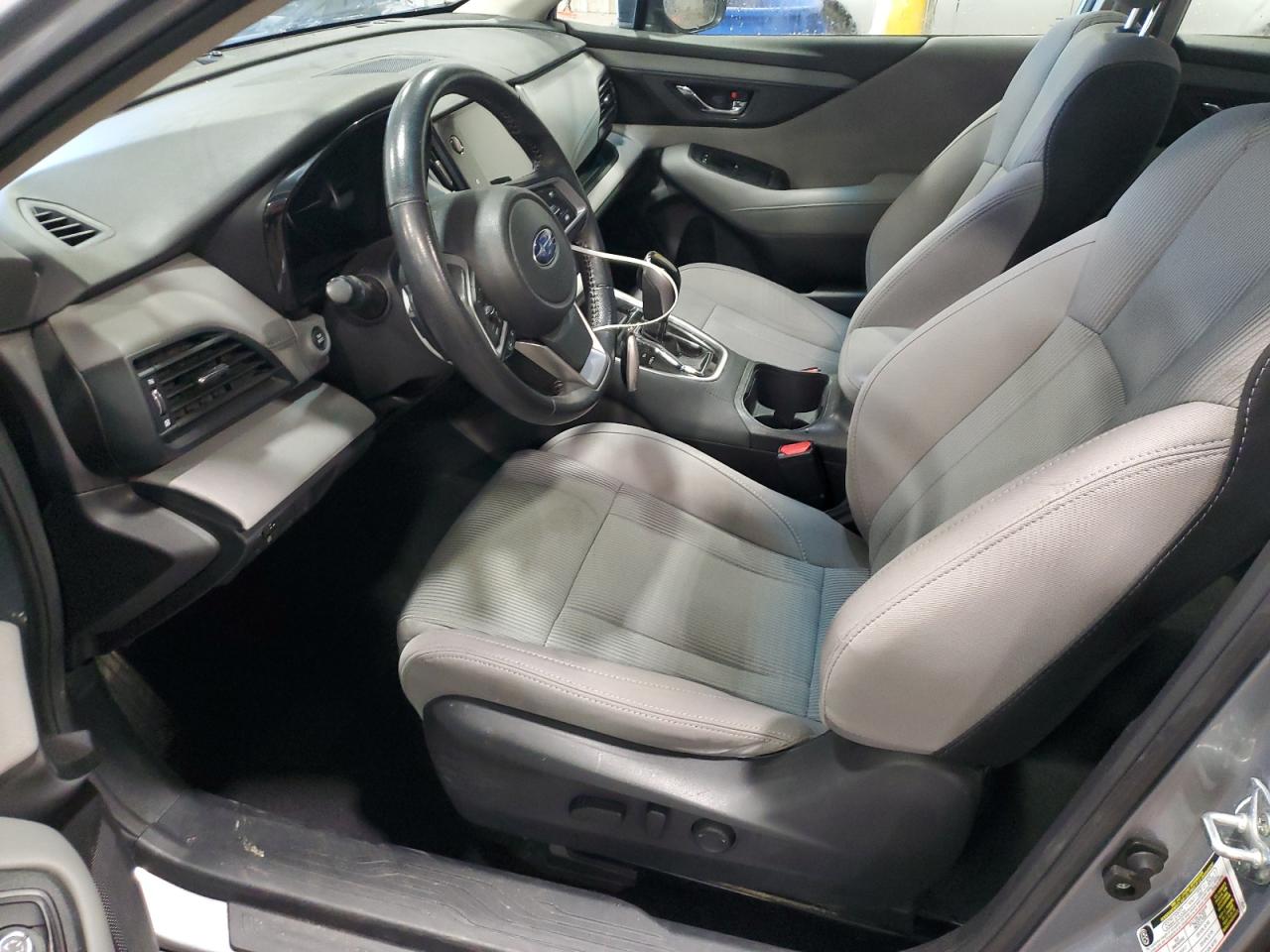 SUBARU LEGACY PREMIUM