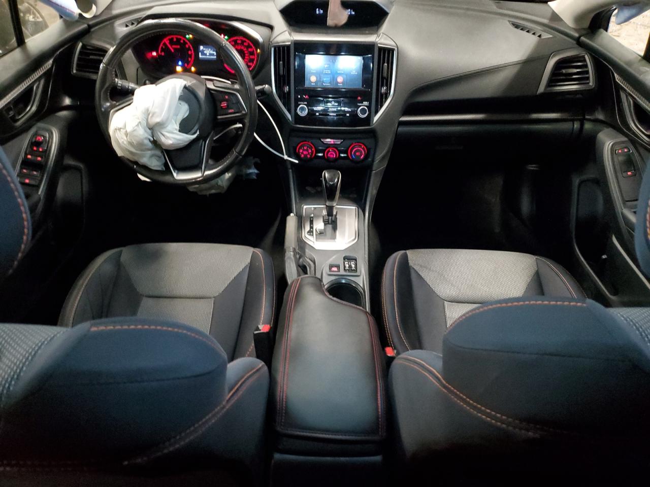 SUBARU CROSSTREK PREMIUM