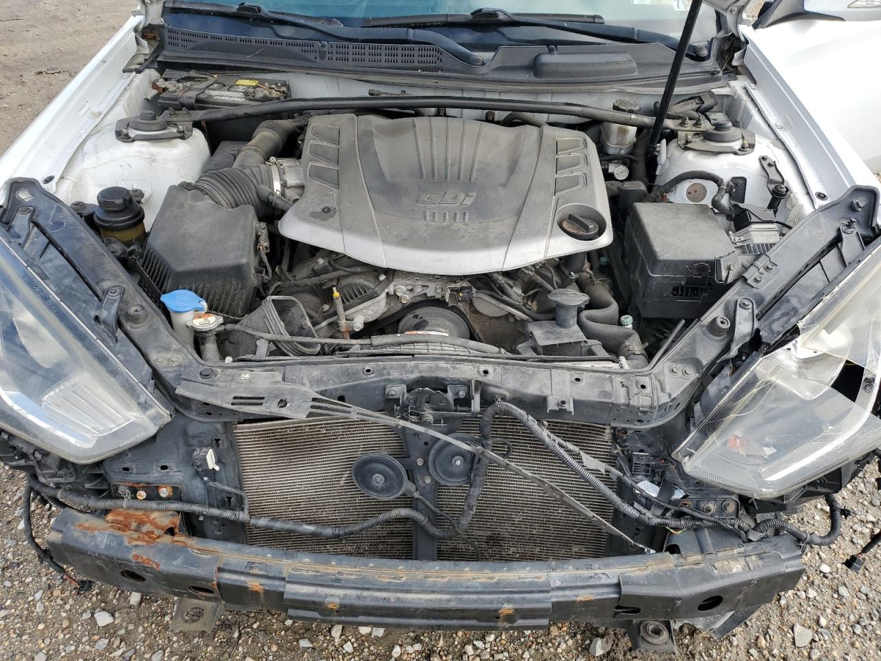 HYUNDAI GENESIS 3.8L