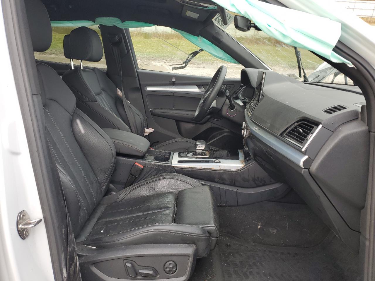 AUDI Q5 PREMIUM PLUS 45