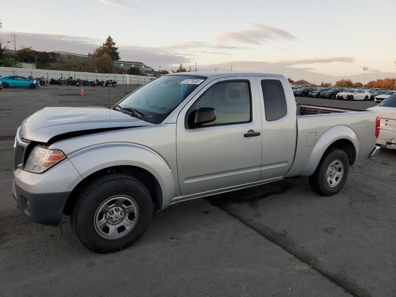 NISSAN FRONTIER S