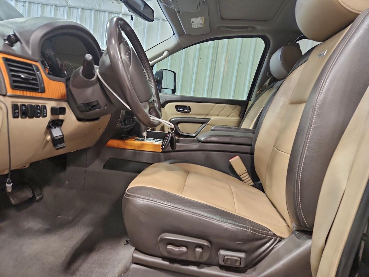 NISSAN ARMADA PLATINUM