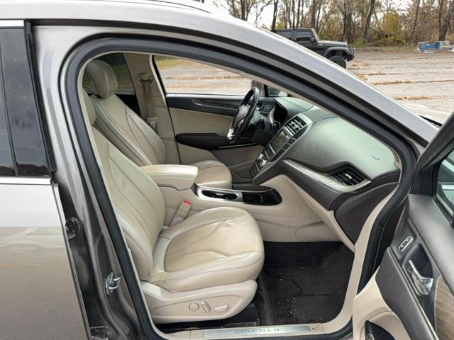 2017 LINCOLN MKC RESERV - 5LMCJ3D90HUL69989