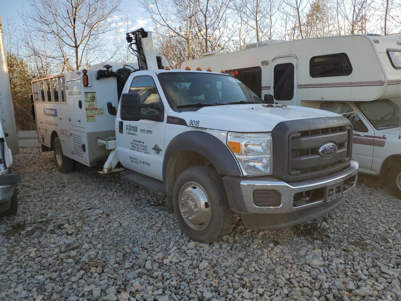 FORD F-550 SUPER DUTY