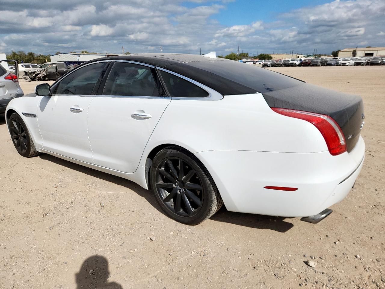 JAGUAR XJ