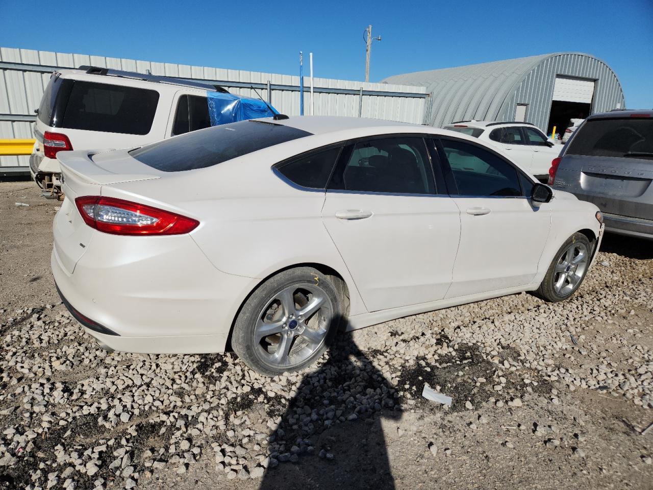 FORD FUSION SE