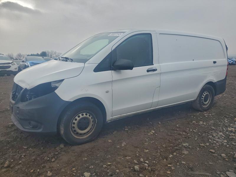 Global Auto Auctions: 2023 MERCEDES-BENZ METRIS