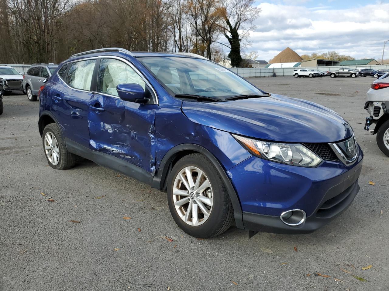 NISSAN ROGUE SPORT S