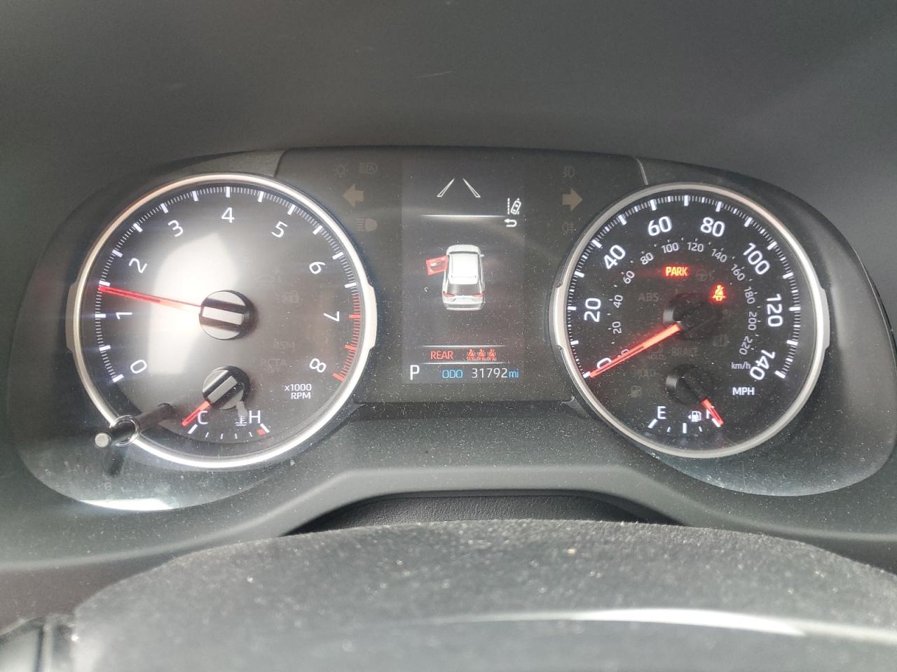 TOYOTA RAV4 XLE PREMIUM