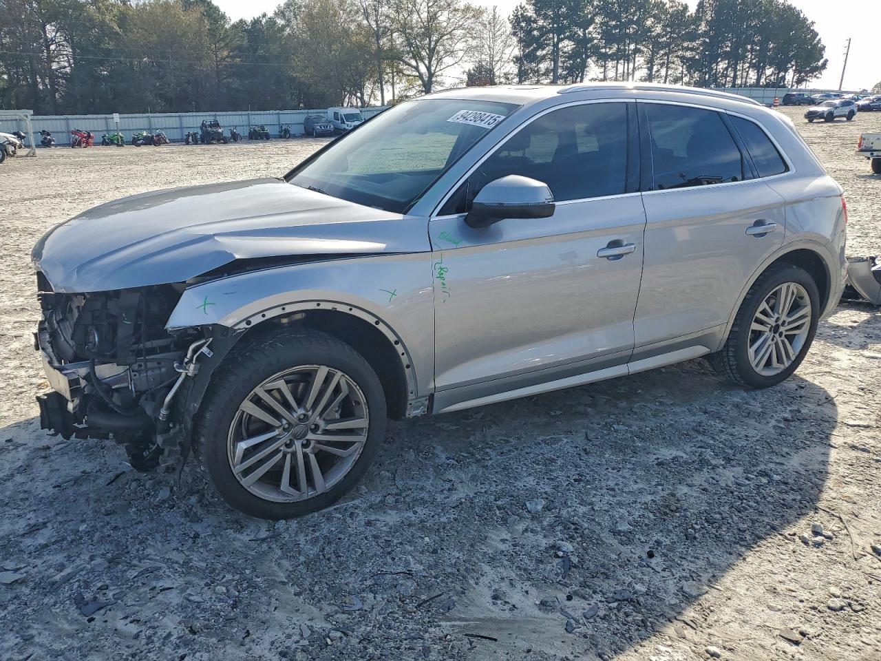 AUDI Q5 PREMIUM PLUS