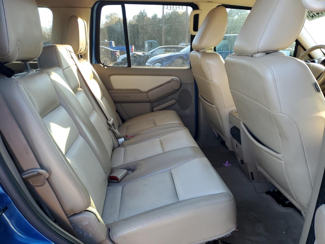 FORD EXPLORER EDDIE BAUER