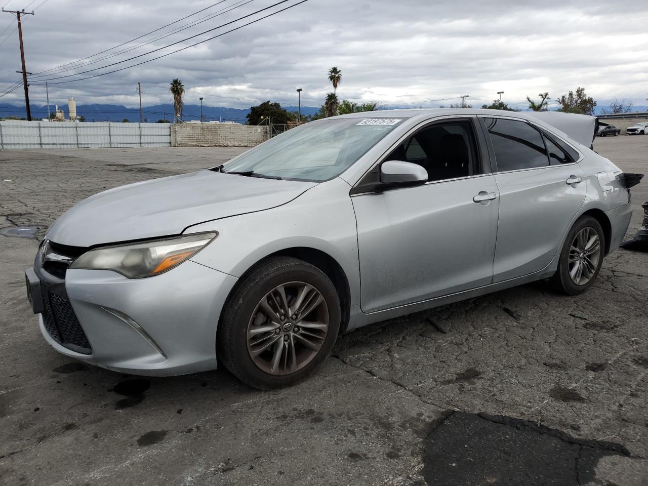 TOYOTA CAMRY LE