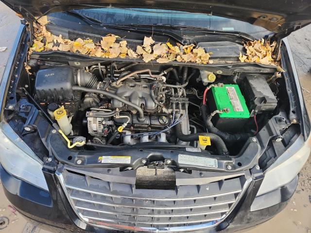 2010 CHRYSLER TOWN & COU #3297186876