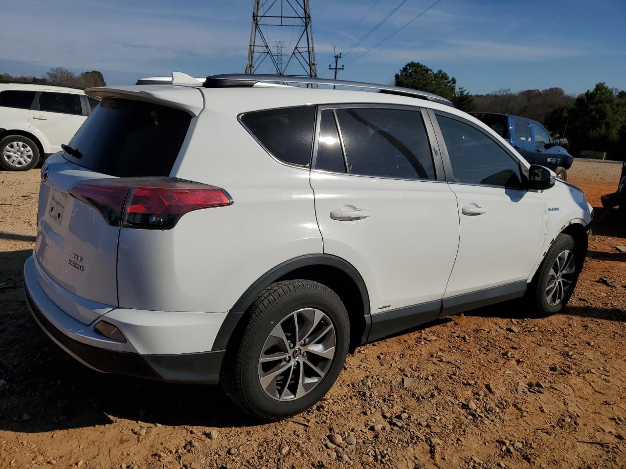 TOYOTA RAV4 LE