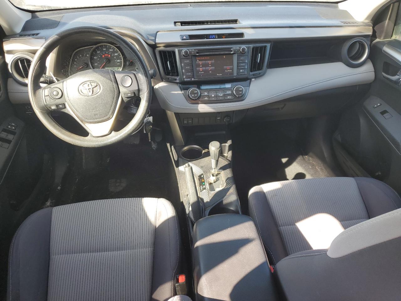 TOYOTA RAV4 XLE