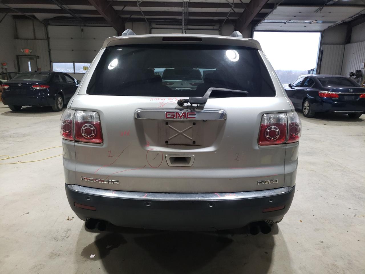 GMC ACADIA SLE