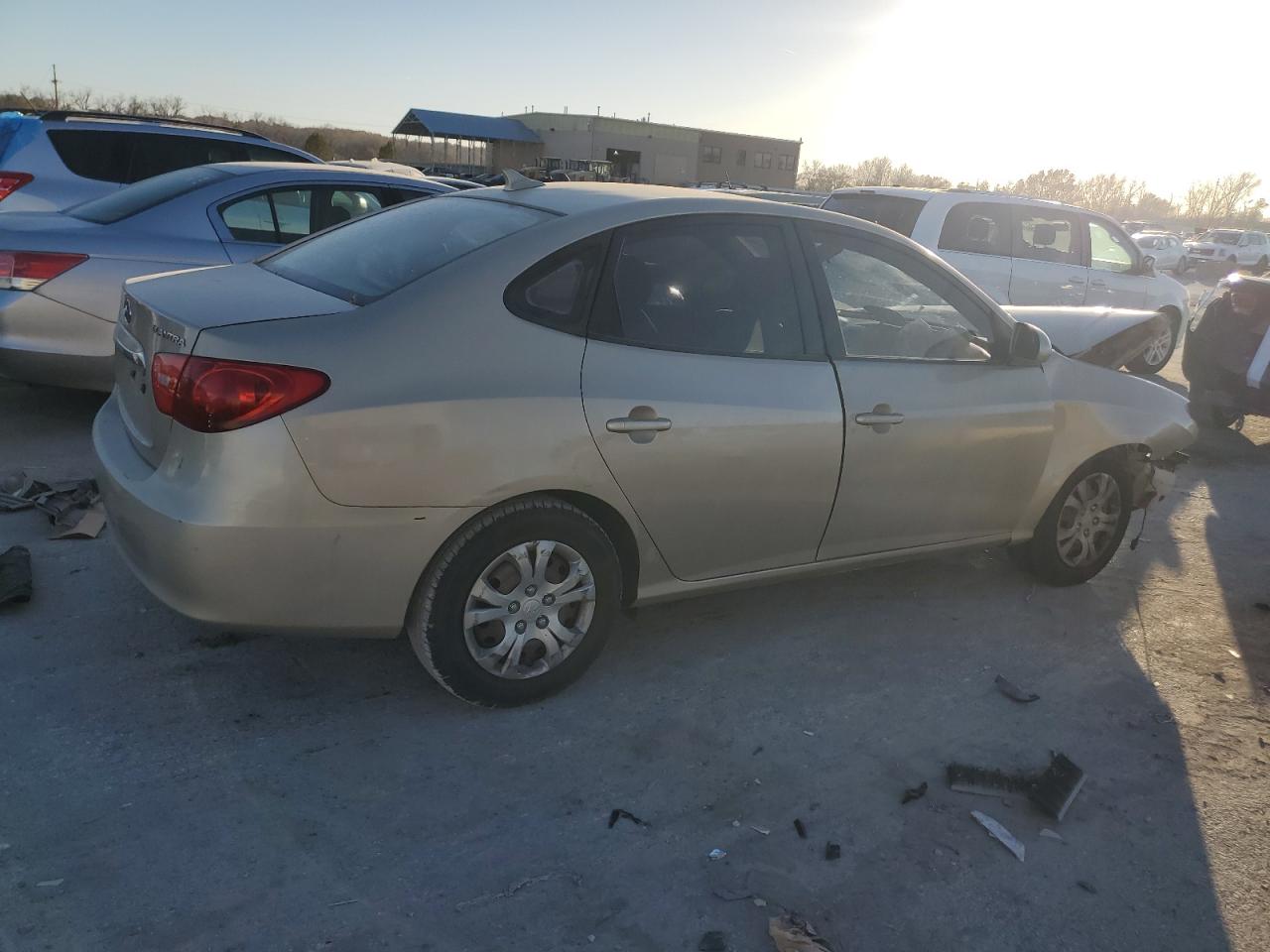 HYUNDAI ELANTRA BLUE