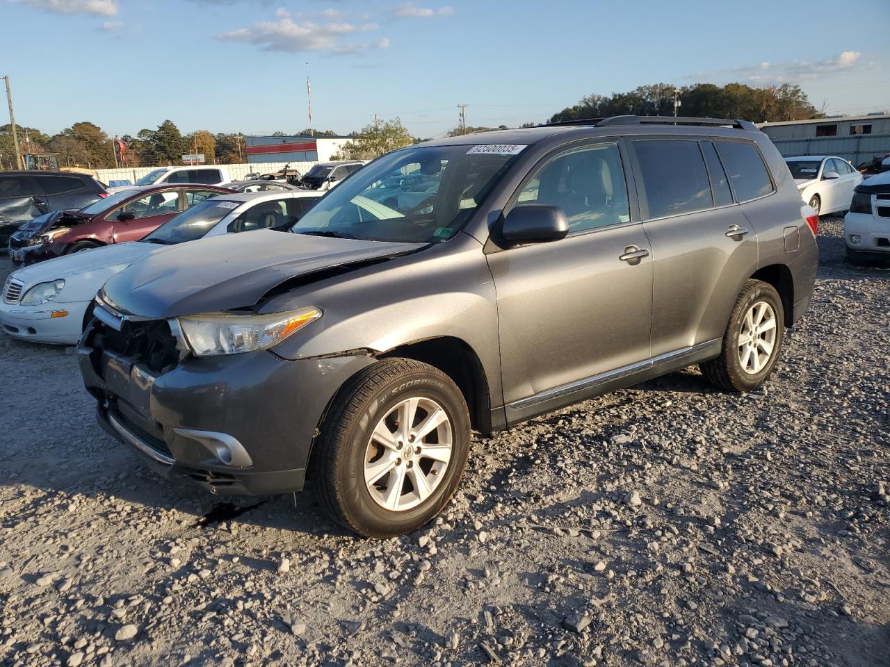 TOYOTA HIGHLANDER BASE