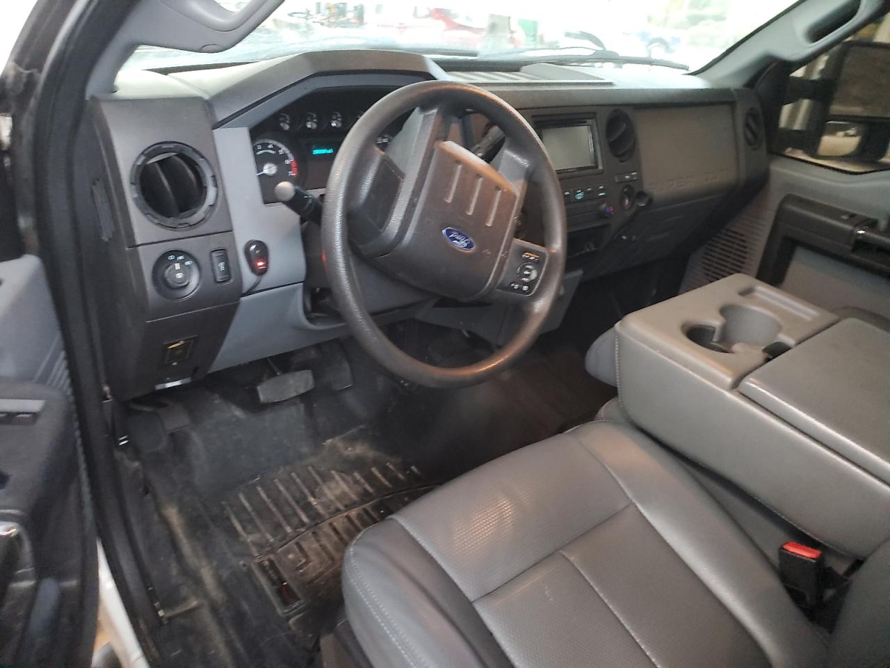 FORD F-350 SUPER DUTY