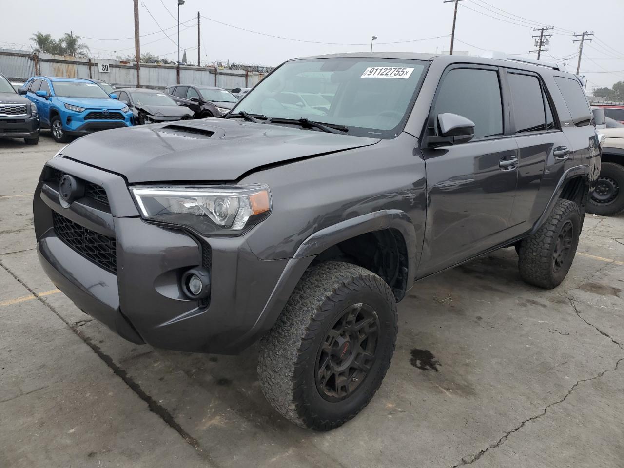 TOYOTA 4RUNNER SR5/SR5 PREMIUM