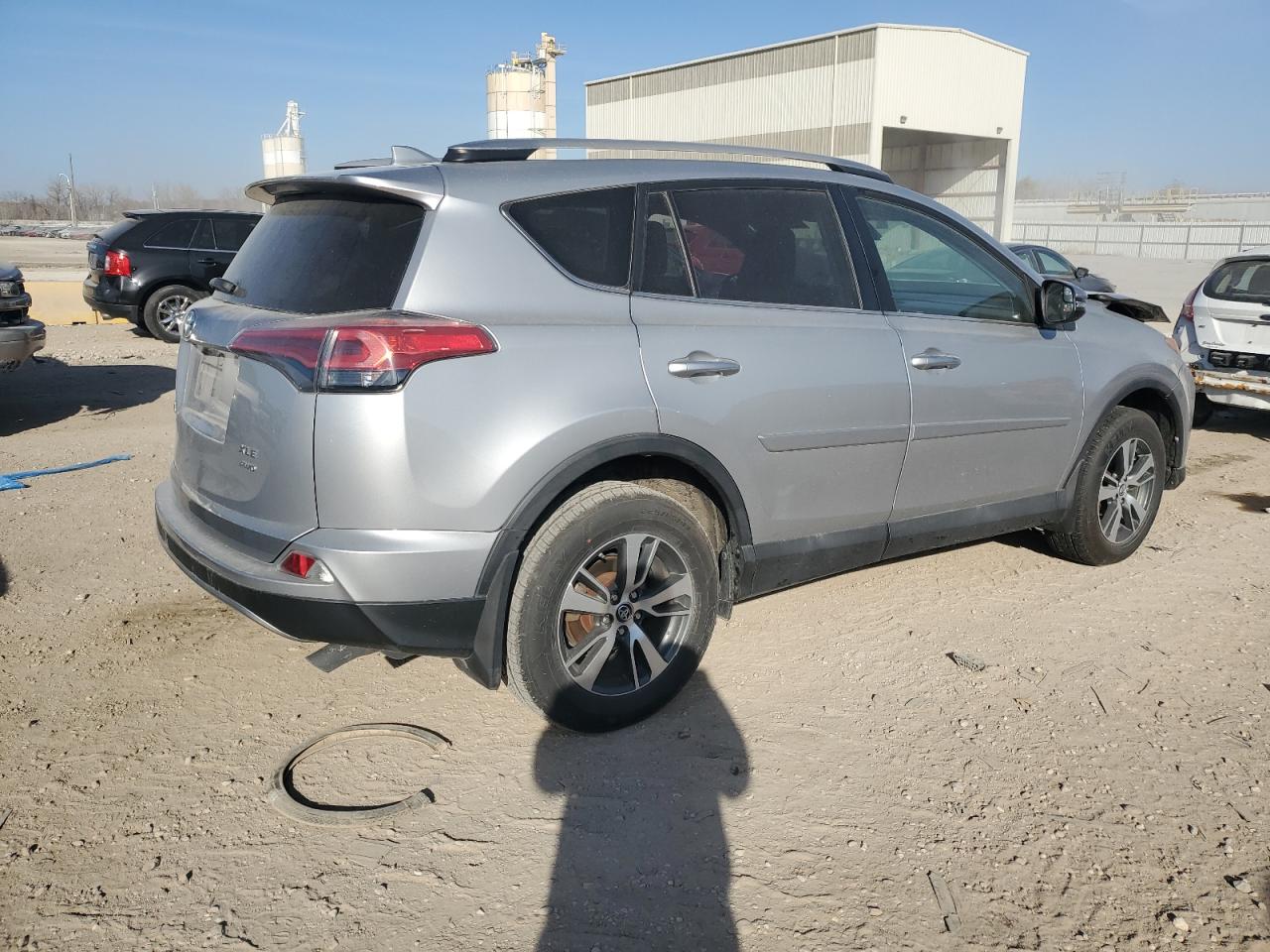 TOYOTA RAV4 XLE
