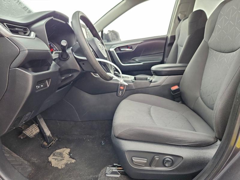 2021 TOYOTA RAV4 XLE #3303869702