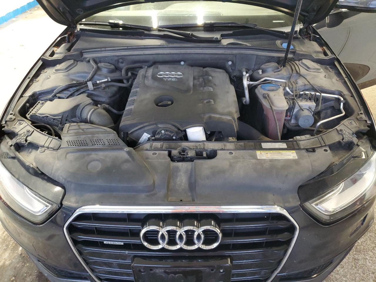 AUDI A4 PREMIUM S-LINE