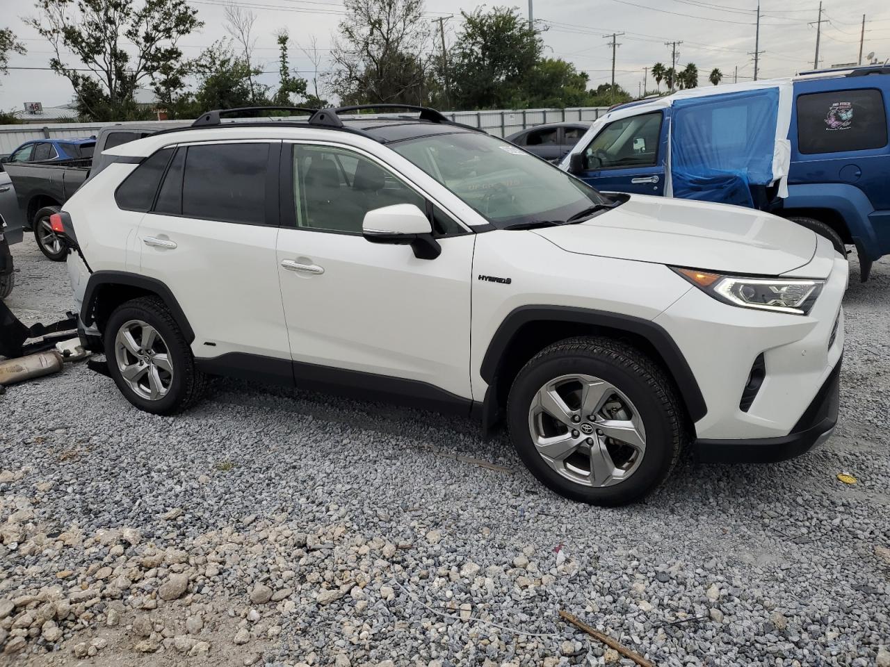 TOYOTA RAV4 LIMITED