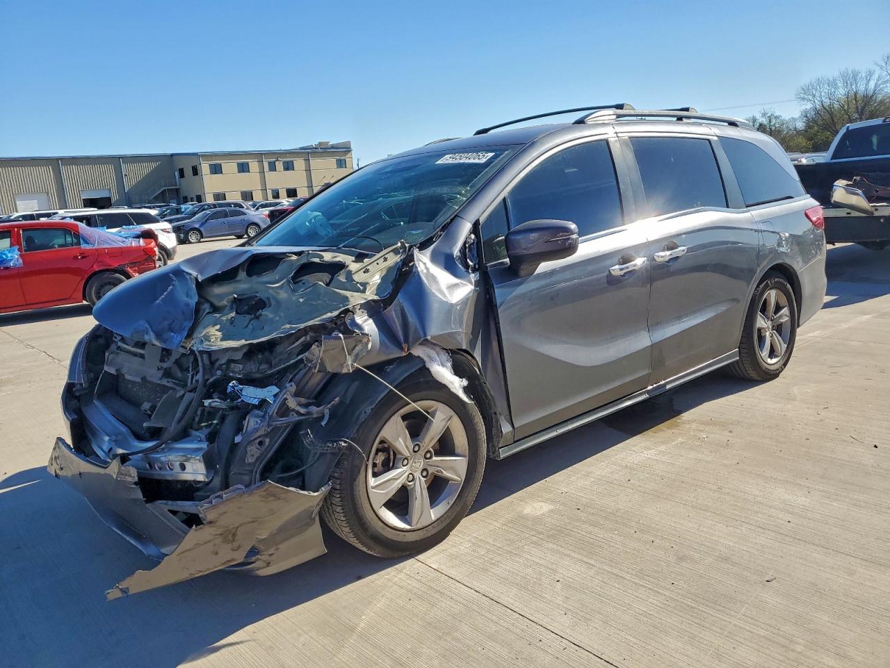 Lot #3311725222 2018 HONDA ODYSSEY EX