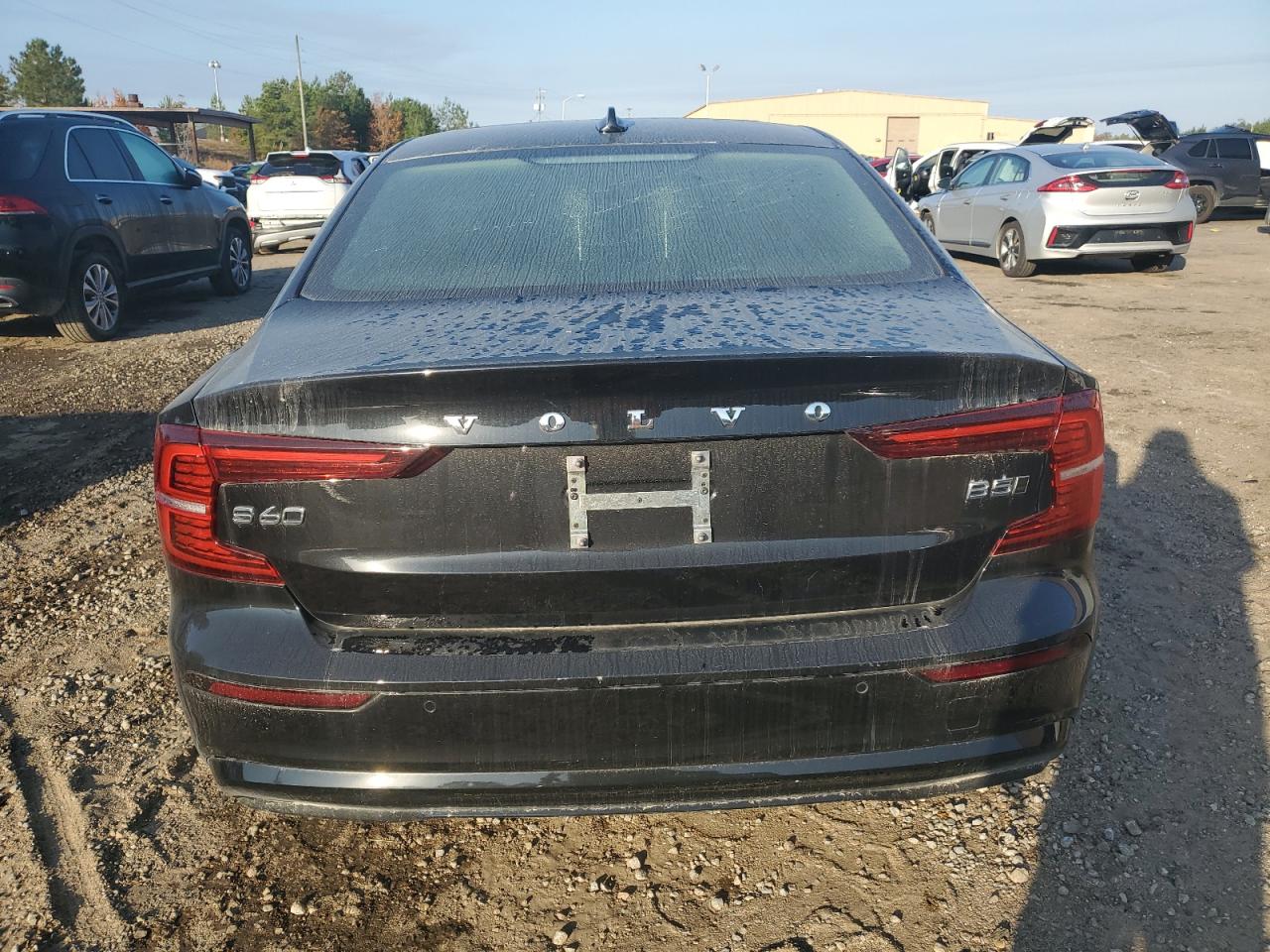 Lot #3315910085 2024 VOLVO S60 CORE