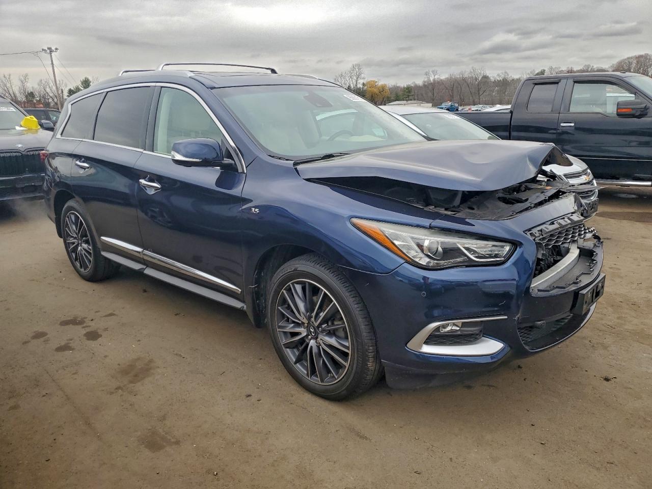 INFINITI QX60