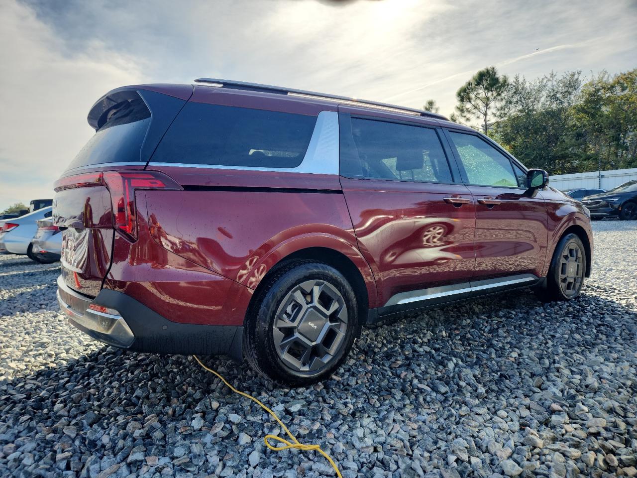 Lot #3302816938 2025 KIA CARNIVAL S