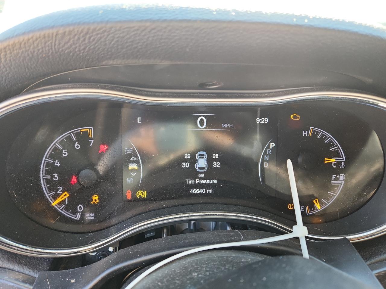 JEEP GRAND CHEROKEE LAREDO