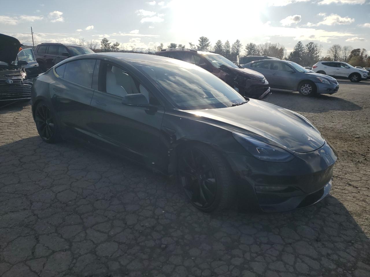 TESLA MODEL 3