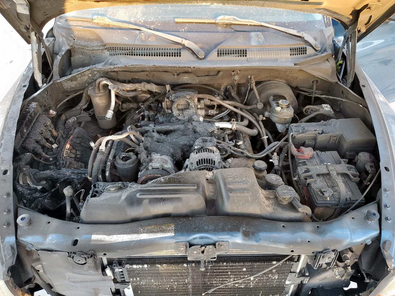 Lot #3305681774 2003 DODGE DAKOTA QUA