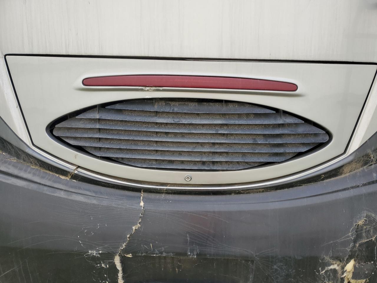 Lot #3291153993 2005 FREIGHTLINER CHASSIS X