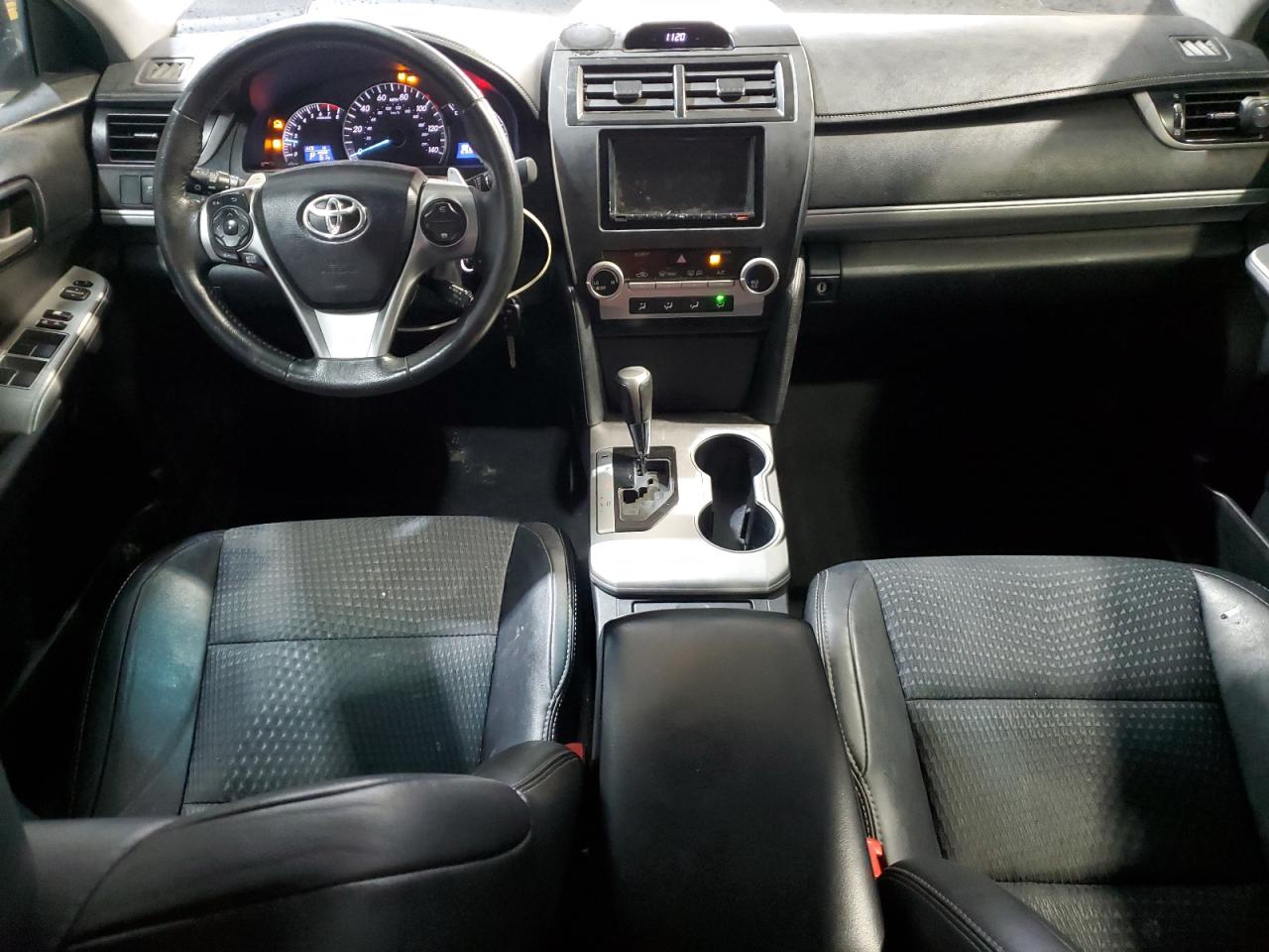 TOYOTA CAMRY L