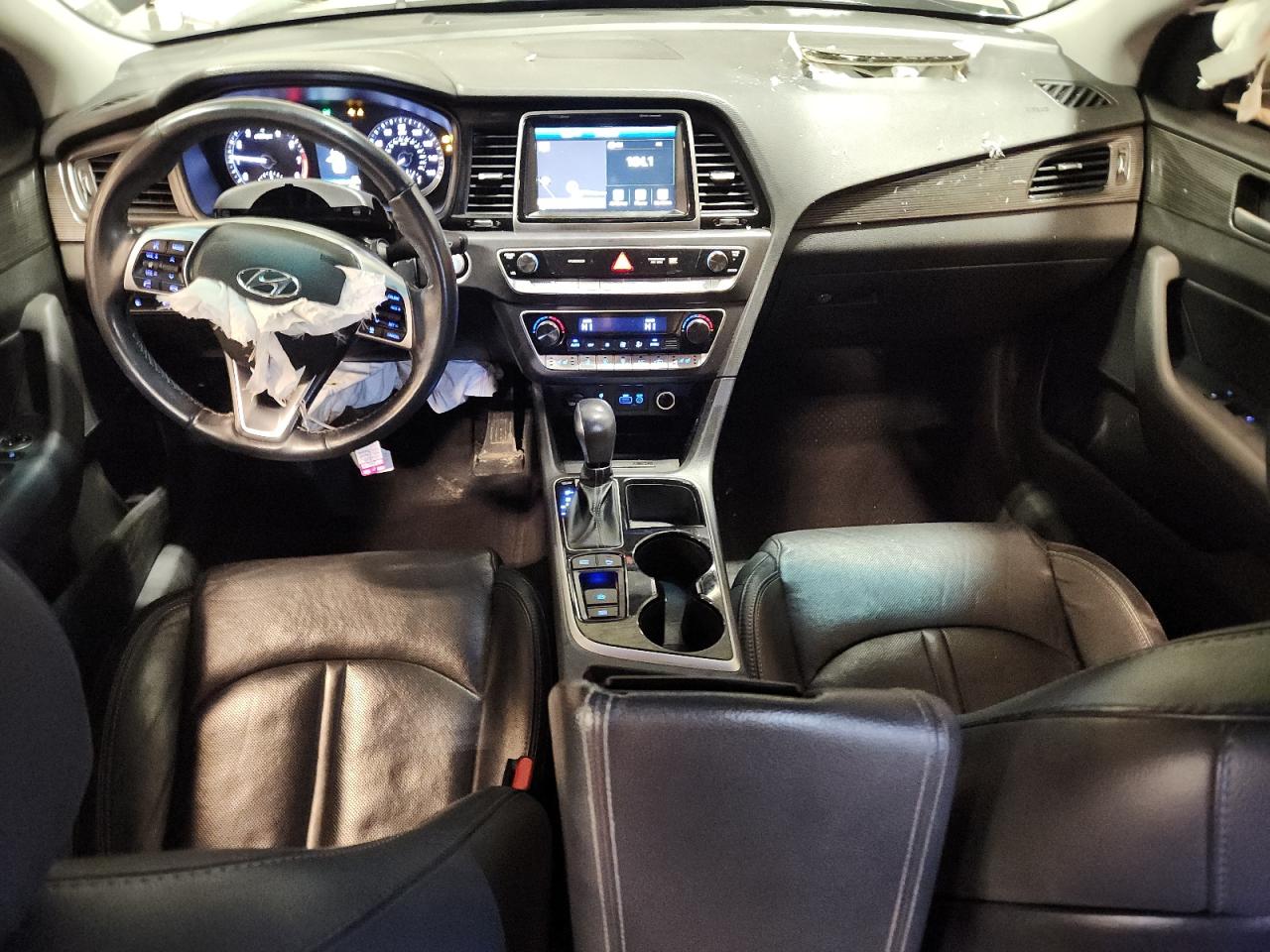 HYUNDAI SONATA SPORT