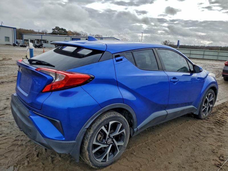 2018 TOYOTA C-HR XLE #3302644014