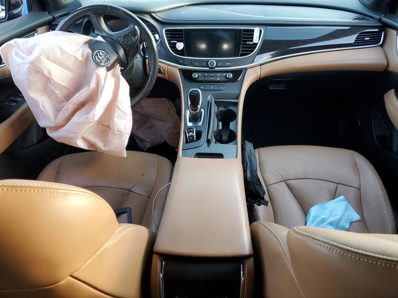 BUICK LACROSSE ESSENCE