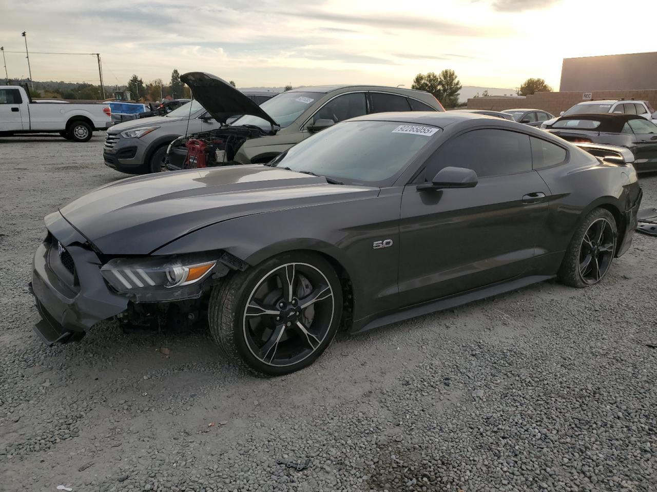 Lot #3302766405 2017 FORD MUSTANG GT