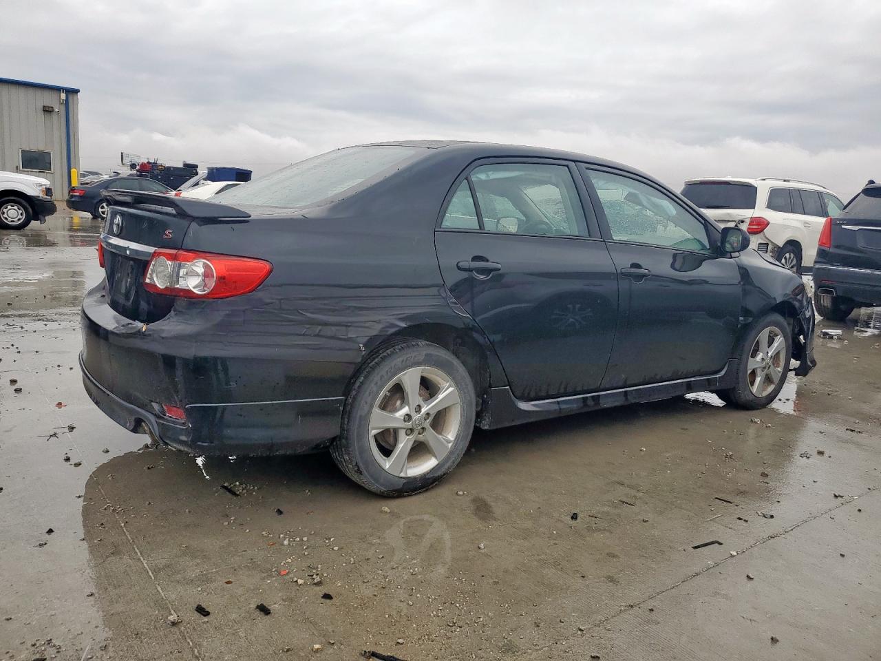 Lot #3305681794 2011 TOYOTA COROLLA BA