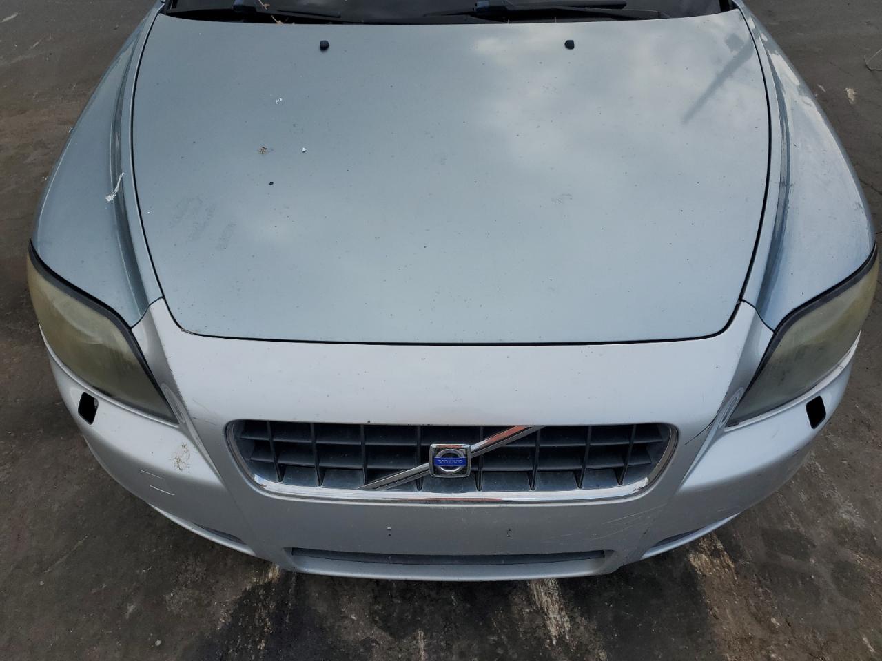 Lot #3302853906 2008 VOLVO C70 T5